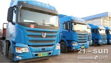 每公里節(jié)省2元！聯(lián)合卡車純電動(dòng)重卡在江蘇盛放，道路普貨運(yùn)輸未來(lái)可期